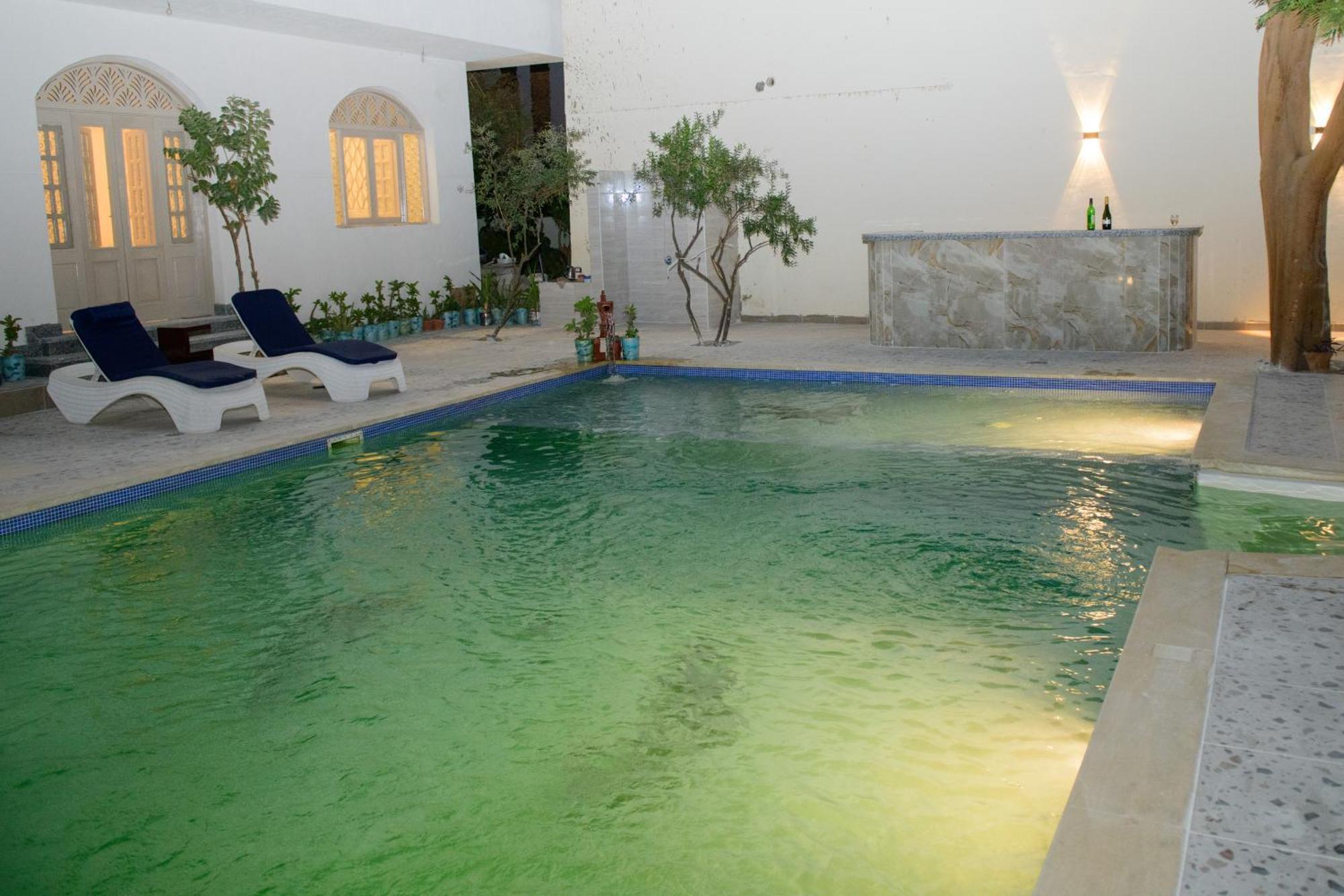 Eyaru Palace Nile View Luxor Exteriör bild
