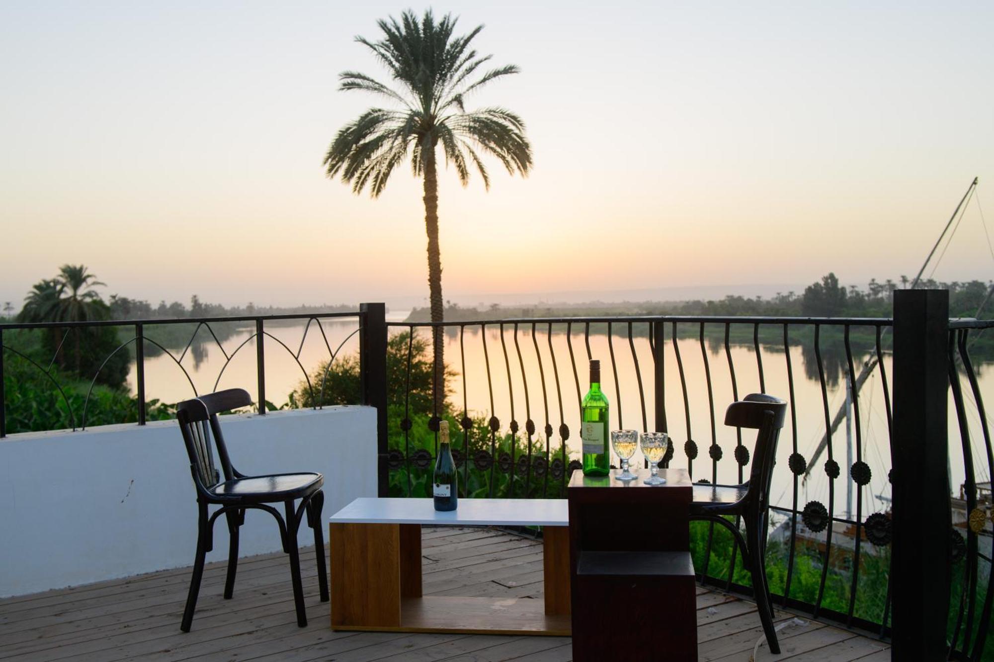 Eyaru Palace Nile View Luxor Exteriör bild