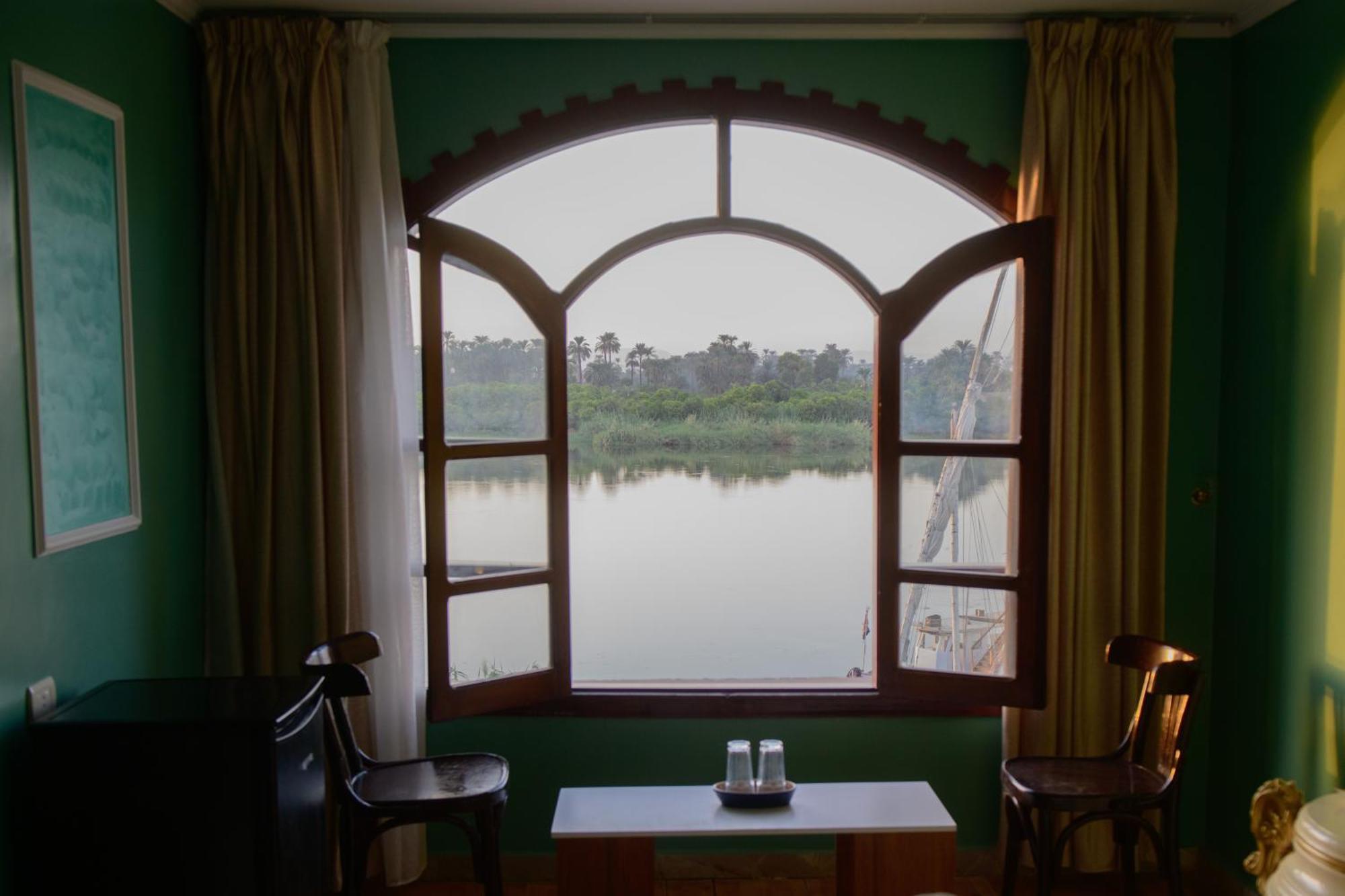 Eyaru Palace Nile View Luxor Exteriör bild
