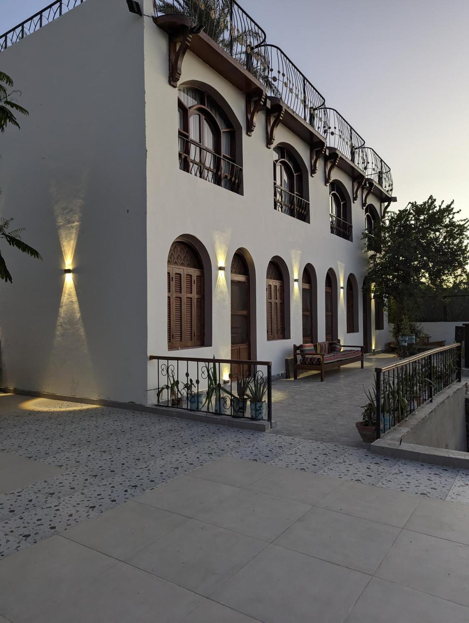 Eyaru Palace Nile View Luxor Exteriör bild